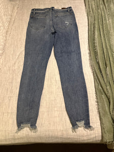 JUDY BLUE MID RISE JEANS